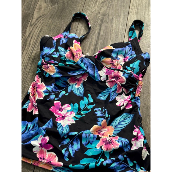 Lands' End Other - Lands End Size 4 Underwire Tankini $64.95 Originally